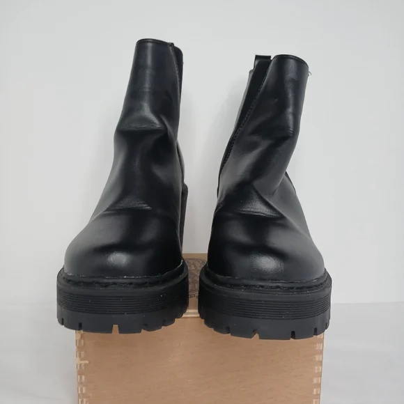 Pretty Little Thing Y2k Chunky Chelsea Boots Black Size 7 Slip-on Whimsy Goth - Picture 6 of 12